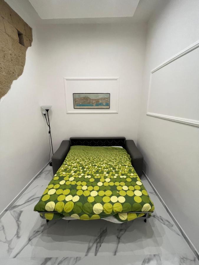 Luisa'S Apartment Νάπολη Εξωτερικό φωτογραφία
