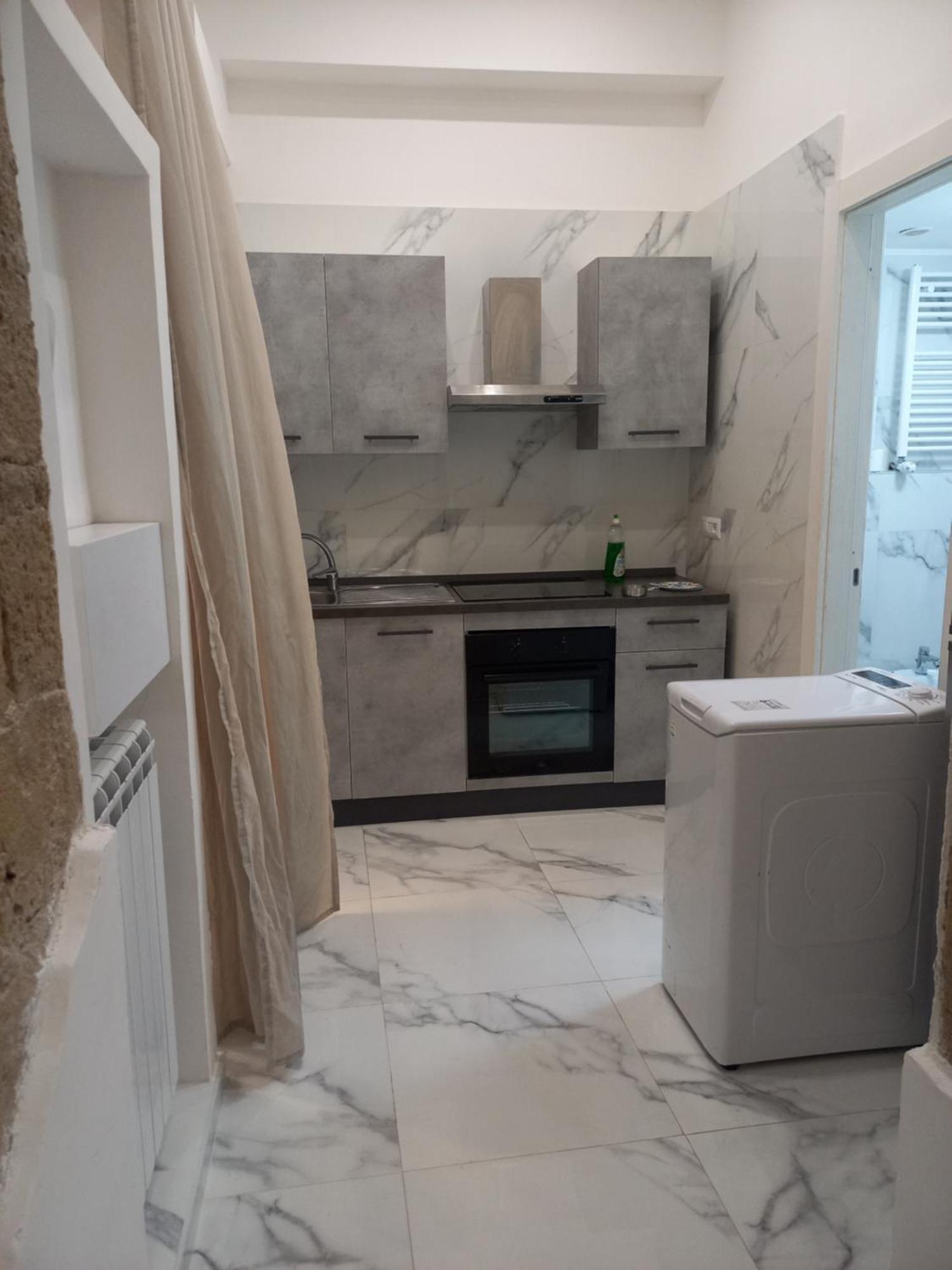 Luisa'S Apartment Νάπολη Εξωτερικό φωτογραφία